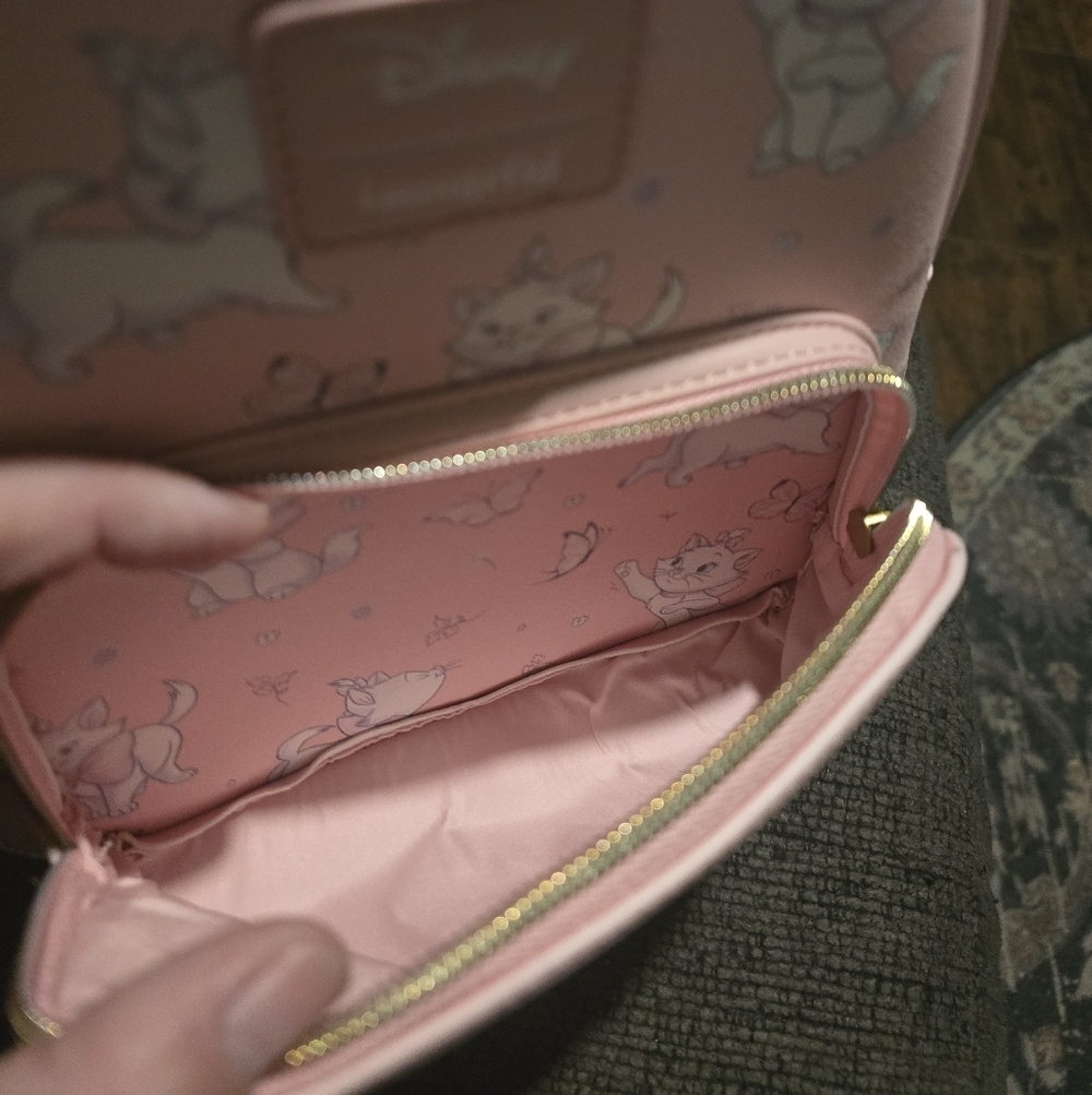 Loungefly | Disney Aristocats Marie Butterfly Mini Backpack - Picture 6 of 6